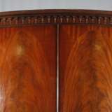 Wäscheschrank im Empirestil - photo 2