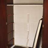 Wäscheschrank im Empirestil - photo 5