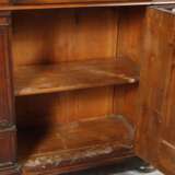 Halbschrank im Renaissancestil - фото 3
