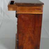 Halbschrank im Renaissancestil - фото 4