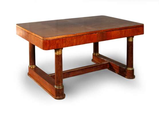 Großer Esstisch im Empirestil - Foto 1 Großer Esstisch im Empirestil - Foto 1