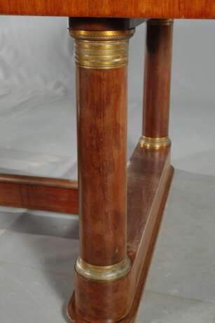 Großer Esstisch im Empirestil - Foto 4 Großer Esstisch im Empirestil - Foto 4