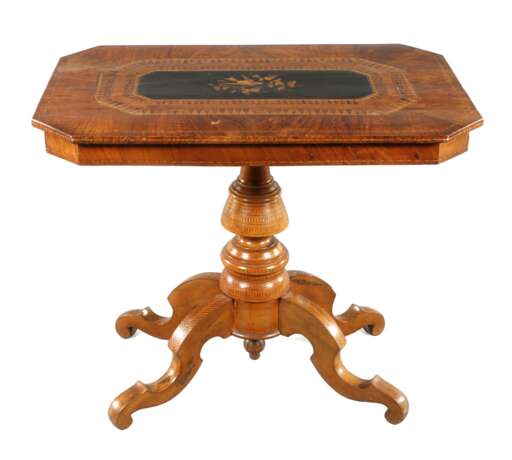 Intarsierter Beistelltisch - Foto 1