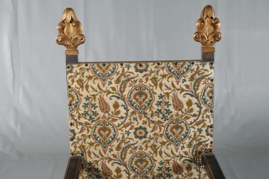 Sessel im Renaissancestil - Foto 2