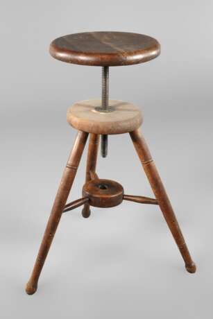 Hoher Arbeitshocker - фото 1 Hoher Arbeitshocker - фото 1