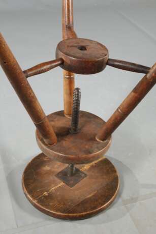 Hoher Arbeitshocker - фото 4 Hoher Arbeitshocker - фото 4