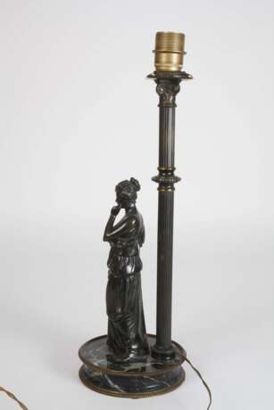 Figürliche Tischlampe - фото 5 Figürliche Tischlampe - фото 5