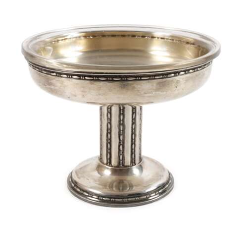 Silber Fußschale mit Glaseinsatz - фото 1 Silber Fußschale mit Glaseinsatz - фото 1