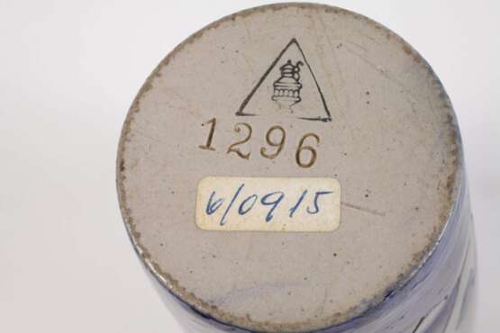 Westerwälder Steinzeugbecher - photo 3 Westerwälder Steinzeugbecher - photo 3