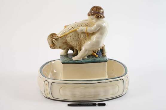 Karlsruhe großer figürlicher Tafelaufsatz - photo 4