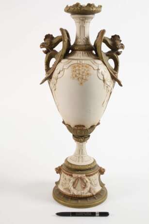 Royal Dux Paar große Prunkvasen mit Drachenhenkel - Foto 3 Royal Dux Paar große Prunkvasen mit Drachenhenkel - Foto 3