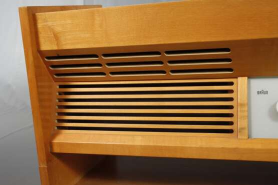 Hans Gugelot, Radio-Phono-Kombination "PK-G5" - photo 4 Hans Gugelot, Radio-Phono-Kombination "PK-G5" - photo 4