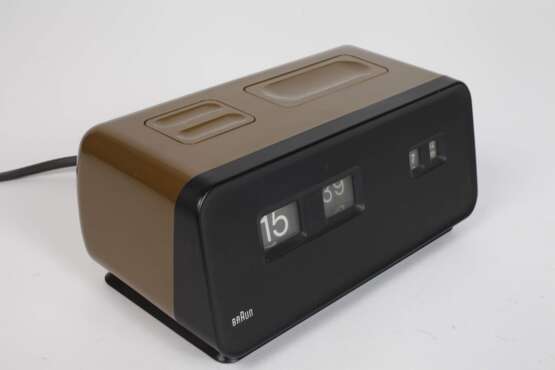 Dieter Rams und Dietrich Lubs, zwei Wecker - photo 5 Dieter Rams und Dietrich Lubs, zwei Wecker - photo 5