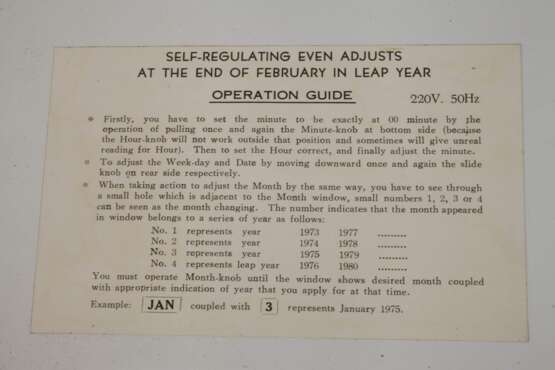 Klappzahlenuhr mit Kalender - фото 4 Klappzahlenuhr mit Kalender - фото 4