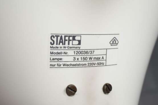 Staff drei Stehleuchten - photo 4 Staff drei Stehleuchten - photo 4