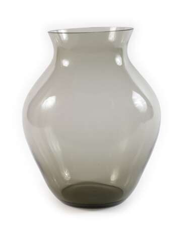 Wilhelm Wagenfeld, Vase - photo 1 Wilhelm Wagenfeld, Vase - photo 1