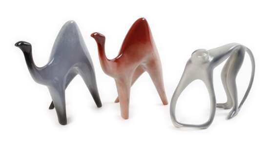 Cmielow Polen zwei Kamele und Affe - photo 1