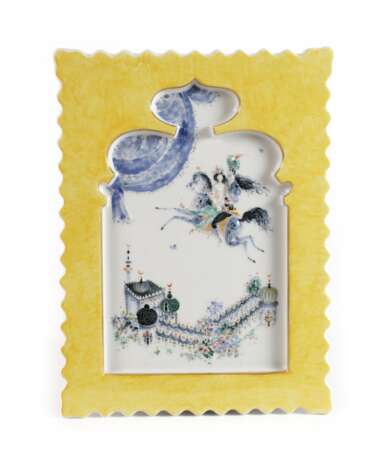 Meissen große Reliefplatte „1001 Nacht“ - фото 1 Meissen große Reliefplatte „1001 Nacht“ - фото 1