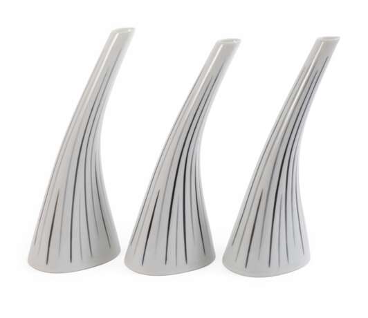 Rosenthal drei Enghalsvasen - photo 1