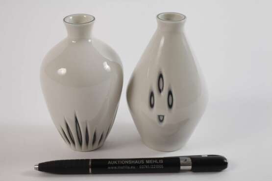 Sgrafo Modern acht Vasen Sgrafitto-Technik - photo 5