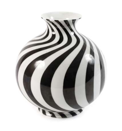 Augarten Wien Kugelvase Streifendekor - photo 1