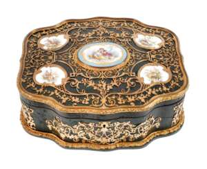 Prunkschatulle im Sevrés-Stil