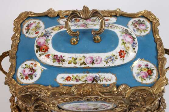 Prunkschatulle im Sevrés-Stil - Foto 4 Prunkschatulle im Sevrés-Stil - Foto 4