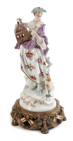 Schäferin mit Vogelkäfig auf Bronzesockel - Foto 1 Schäferin mit Vogelkäfig auf Bronzesockel - Foto 1