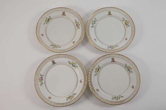 KPM Berlin vier Durchbruchteller Hausmalerei - Foto 2 KPM Berlin vier Durchbruchteller Hausmalerei - Foto 2