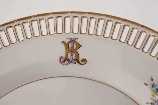 KPM Berlin vier Durchbruchteller Hausmalerei - Foto 3 KPM Berlin vier Durchbruchteller Hausmalerei - Foto 3