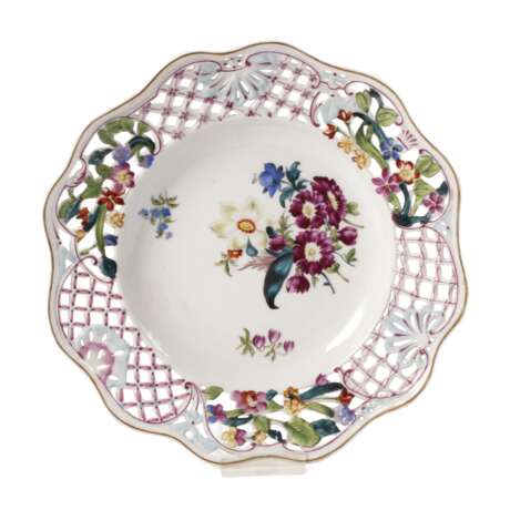 Meissen Zierteller Marcolinizeit - photo 1 Meissen Zierteller Marcolinizeit - photo 1
