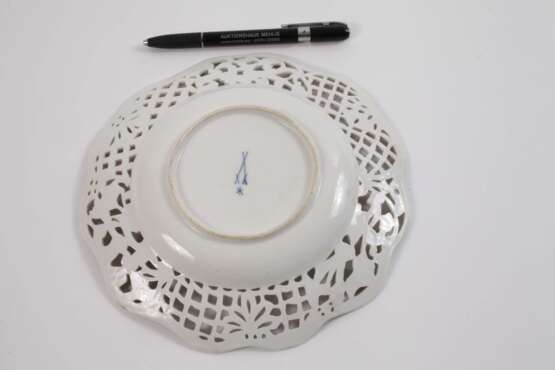 Meissen Zierteller Marcolinizeit - photo 3 Meissen Zierteller Marcolinizeit - photo 3