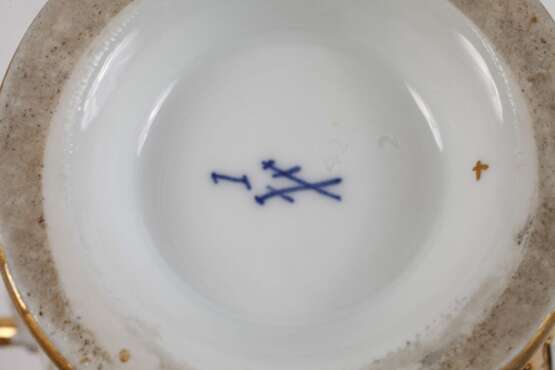 entfällt!!! Meissen prunkvolle Kaffeekanne Reliefdekor - photo 4