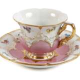 Meissen Prunktasse mit Untertasse "B-Form" - photo 1
