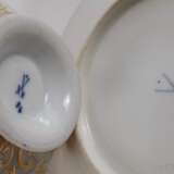 Meissen Prunktasse Rocaillerelief - photo 3