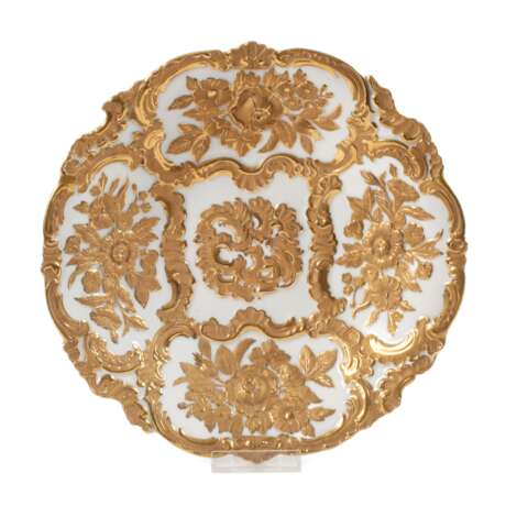 Meissen Prunkschale Reliefdekor - фото 1 Meissen Prunkschale Reliefdekor - фото 1