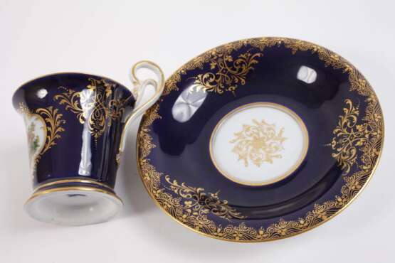 Meissen prunkvolle Mokkatasse Figurenmalerei - Foto 2