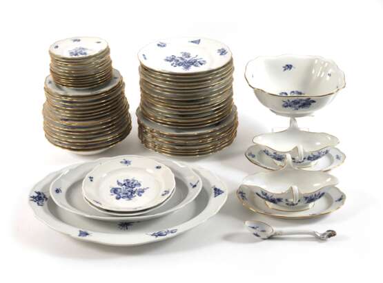 Meissen umfangreiches Speiseservice "Blaue Blume" - photo 1