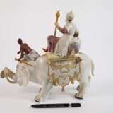 Meissen ”Perser auf Elefant mit Mohr” - photo 4