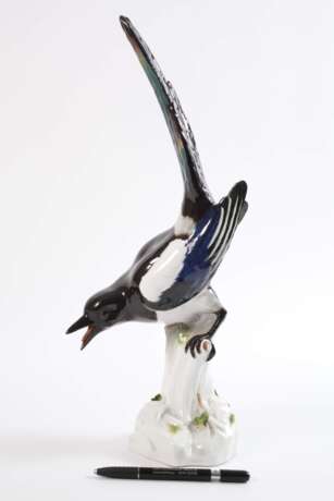 Meissen "Elster auf Stamm" - photo 2 Meissen "Elster auf Stamm" - photo 2