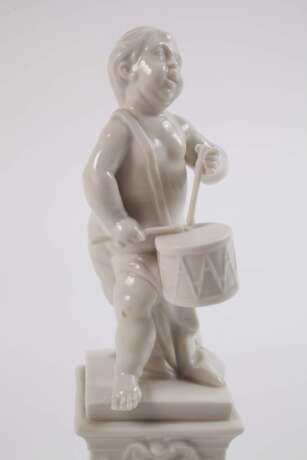 Nymphenburg Paar Putten mit "Bayerischem Wappen" - Foto 2 Nymphenburg Paar Putten mit "Bayerischem Wappen" - Foto 2