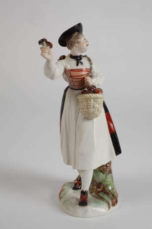 Nymphenburg "Schwammerlverkäuferin" - фото 2