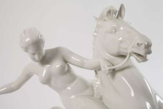 Rosenthal "Amazone zu Pferde" - фото 3 Rosenthal "Amazone zu Pferde" - фото 3