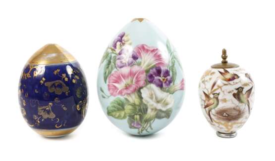 Drei Ostereier Blumen- und Vogelmalerei - photo 1 Drei Ostereier Blumen- und Vogelmalerei - photo 1