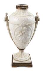 Schwarza-Saalbahn Prunkvase Puttenrelief