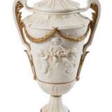 Schwarza-Saalbahn Prunkvase Puttenrelief - Foto 1