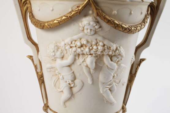 Schwarza-Saalbahn Prunkvase Puttenrelief - Foto 5 Schwarza-Saalbahn Prunkvase Puttenrelief - Foto 5