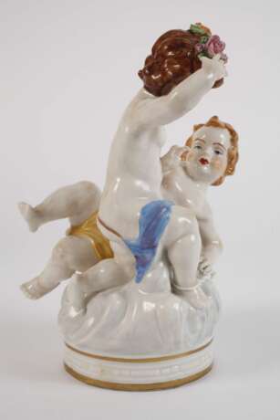 Paar figürliche Leuchter und Puttengruppe - фото 4 Paar figürliche Leuchter und Puttengruppe - фото 4