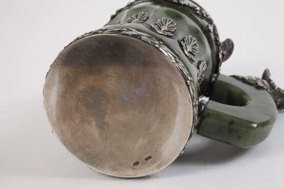 Seltener Humpen aus Silber und Nephrit - photo 6
