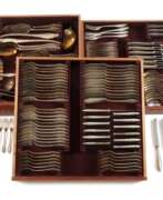 Aperçu. Silberbesteck für zwölf Personen